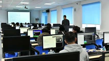 我校成功舉辦2019年“聯想杯”全國高校大數據能力提升大賽總決賽